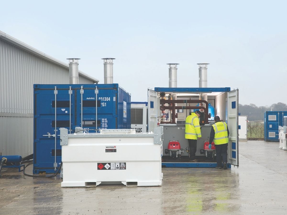 CRS engineers commissioning a packaged chiller