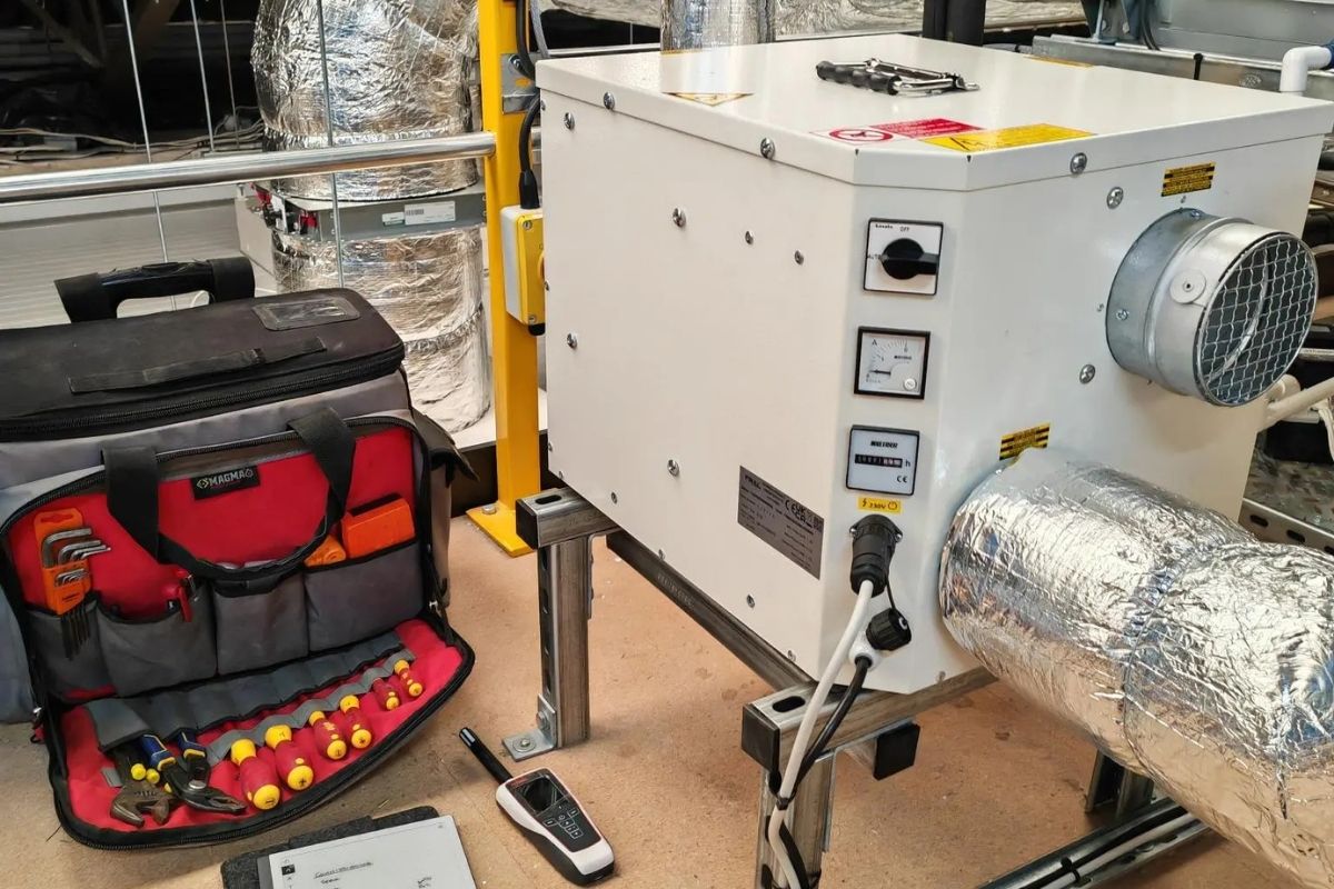 CRS packaged chiller on site