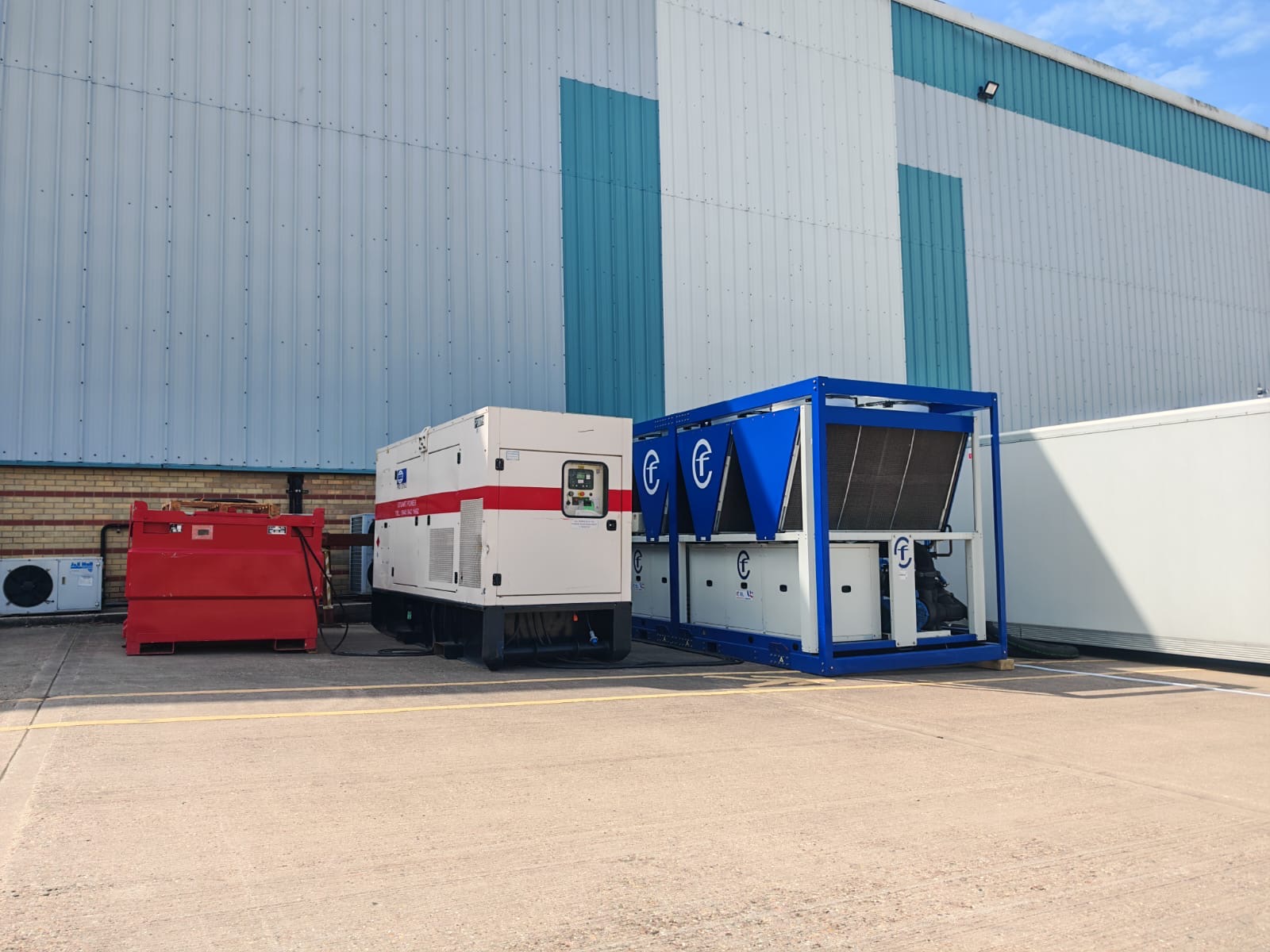CRS engineers commissioning a packaged chiller
